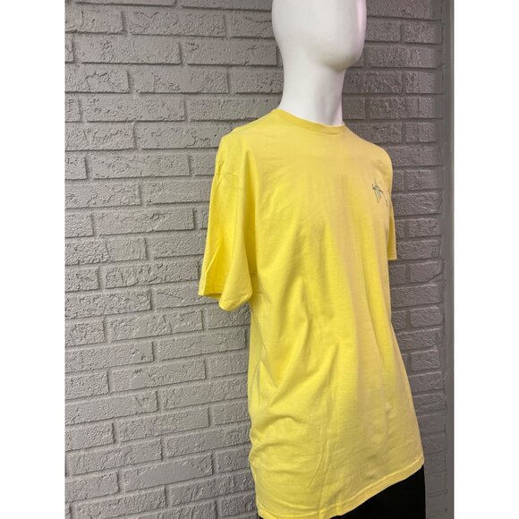 Guy Harvey Men Yellow Classic Fit Short Sleeve Graphic T-Shirt Size L - Picture 6 of 8